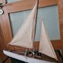 Model Sailboat Image 3