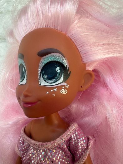 Hairdorables Hairmazing Prom Perfect Fashion Doll WIllow Just Play Pink Hair Used Please see photos
