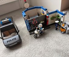 Playmobil Jail and police van