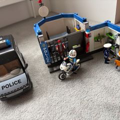 Playmobil Jail and police van