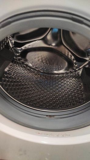 Beko washing machine 8kg 1200rpm like New