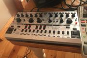synth behringer td 3