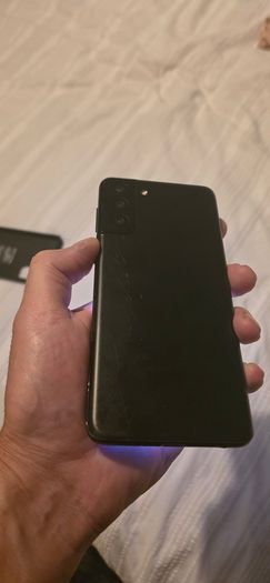 Samsung galaxy S21 plus