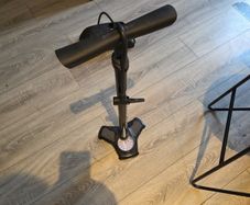 bike pump