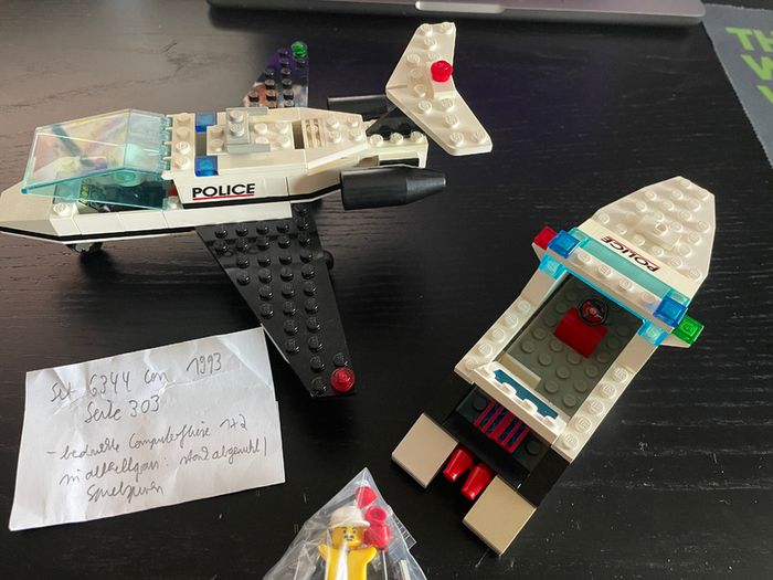 Vintage LEGO Lot Boats & Town/Police