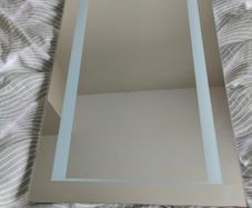 Bathroom mirror with light