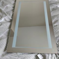 Bathroom mirror with light