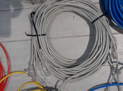 Ethernet LAN Network Cable Cat5e - many