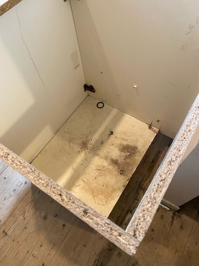 Kitchen units