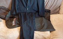 suit 40r only used once van gill suit worth 400