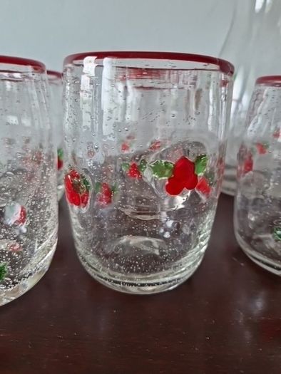 vintage jug & glasses Christmas