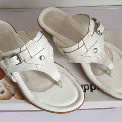 Hush Puppies Ladies Oni Nishi White Leather Sandals New With Box UK3 CAN POST