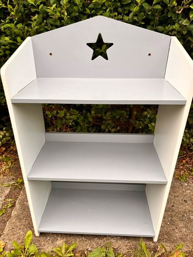 Book shelf Grey white
