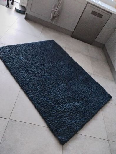 Rug