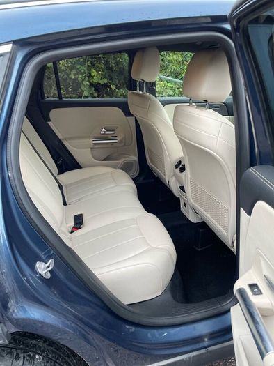 Mercedes-Benz GLA 180d