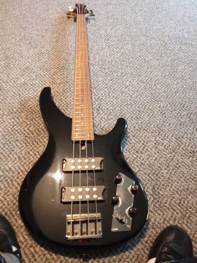 Yamaha rbx