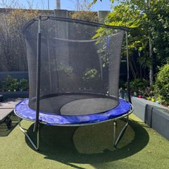 Free Trampolene