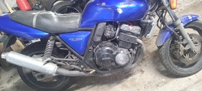 Honda cb400