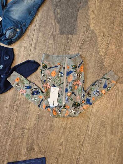 baby top and jeans 18 to 24 months