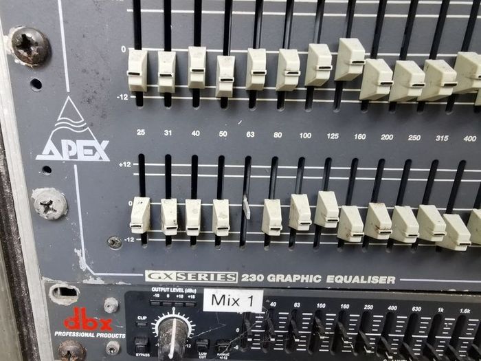 apex graphic equaliser