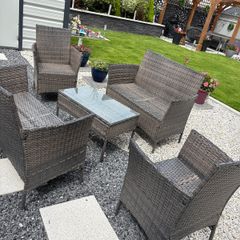 Garden Furniture in great condition.
