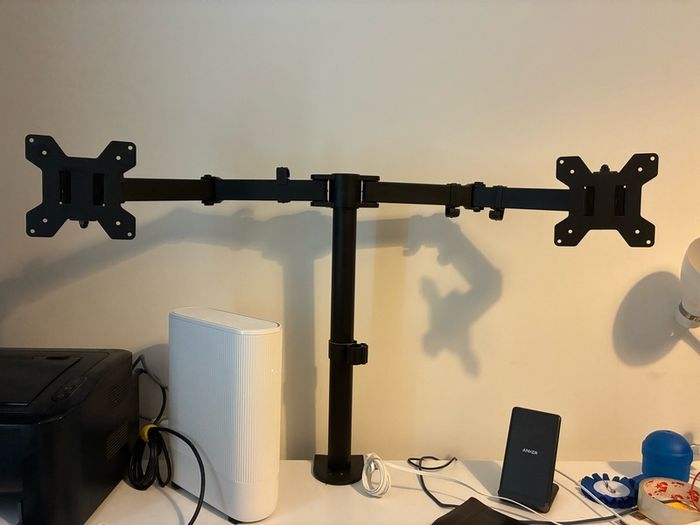 monitor arm