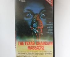 The Texas Chainsaw Massacre 1974 Film. English With Subtitles (Rare Scope Version) Letterbox Black Bars.
