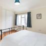 king bed & 2 bedside tables Image 2