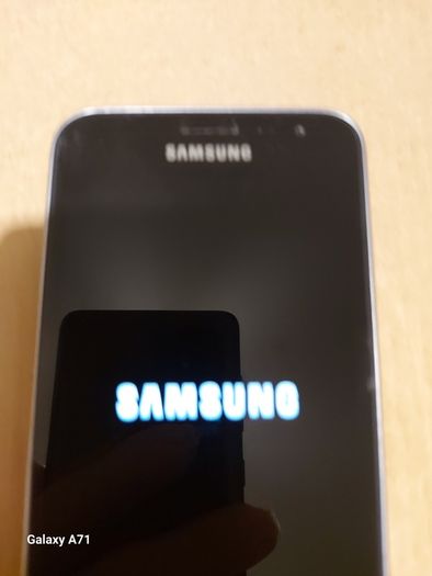 Samsung Galaxy J3 (6), in excellent cosmetic condition, FRP google Locked