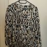 bundle of 6 tops Image 5