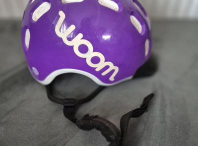 Woom helmet