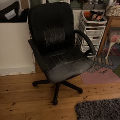 desk chair