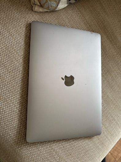 Macbook Pro (13") 2020