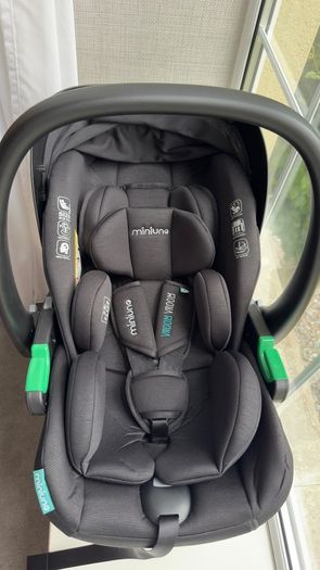 Miniuno Recliniie i-Size R129 Car Seat Black