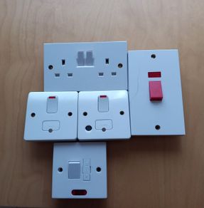 Socket & Switches