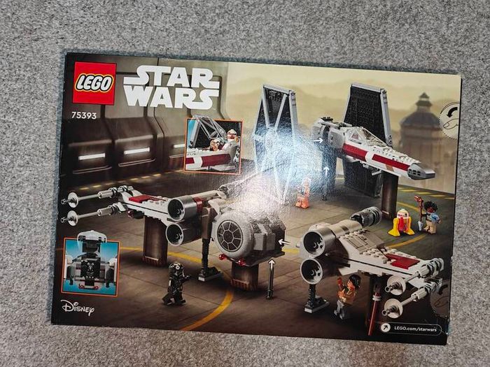 Lego Star Wars Tie Fighter and X-Wing Mash Up 75393