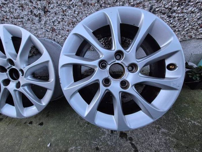 oem audi 16 inch alloys 6.5 et 46 5x112