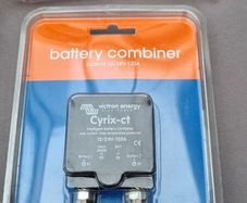12v busbars and monitors