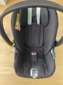 Cybex cloud z2 i-size base, seat and inlay