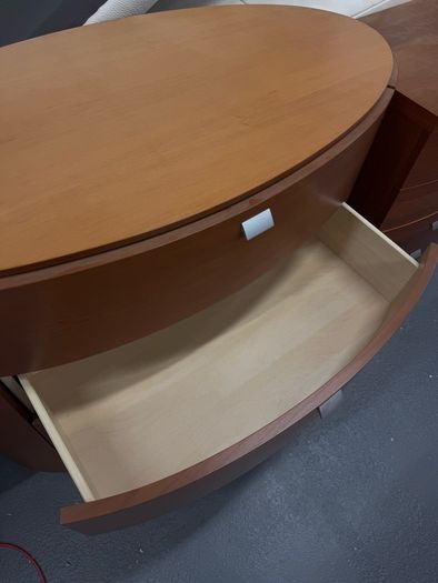 Loddenkemper chest of drawers