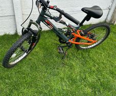 Apollo 20 Kids Mountain Bike