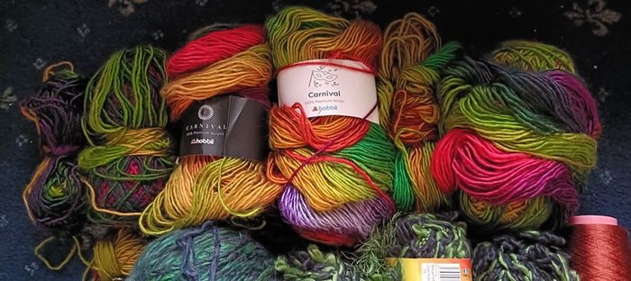 KNITTING YARNS ( autumn palette )