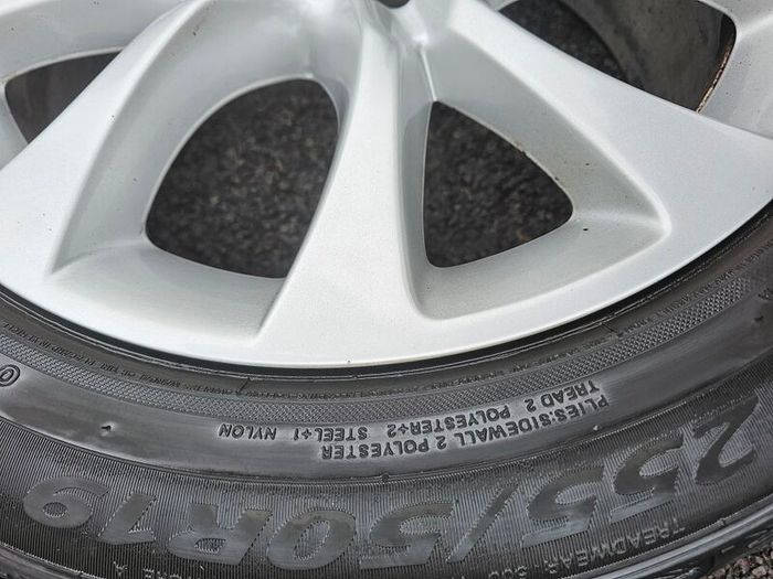 BMW X5 19" Alloy wheels with tyres. PCD 5x120