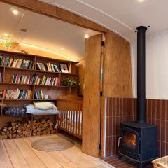Pomeroy - Brand New 2-Bed Houseboat - 245,000 EUR - Delivered to Ireland