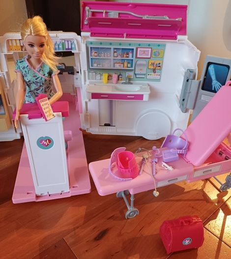 Barbie Mobile clinic