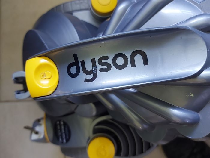 DYSON DC08, in excellent condition, Great suction