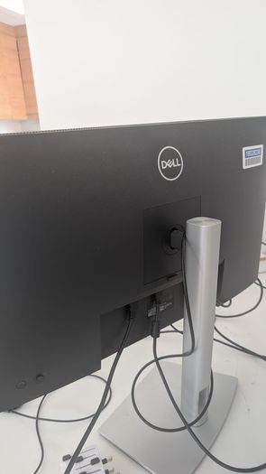 Dell 27" QHD (2K) Monitor