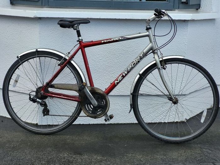 H Gents Large Used Bike In Working Order No Offers