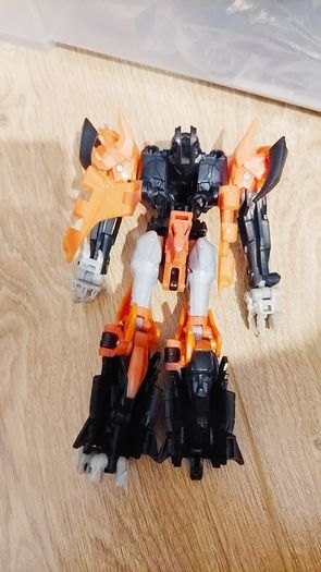 Transformer predaking