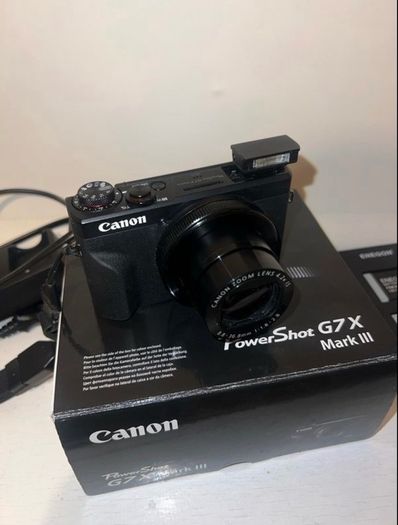 Canon G7X Mark III